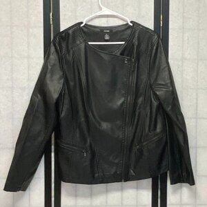 Alfani Black Faux Leather Moto Jacket Cross Zip Biker Style L Short Length
